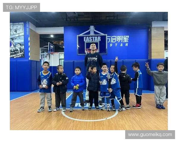 探索篮球技战术演进与现代比赛发展趋势及科学训练方法综合化研究