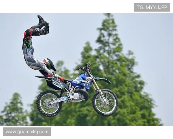 南京极限运动队中路突破新策略探讨与实践分享 南京极限运动队中路突破新策略探讨与实践分享