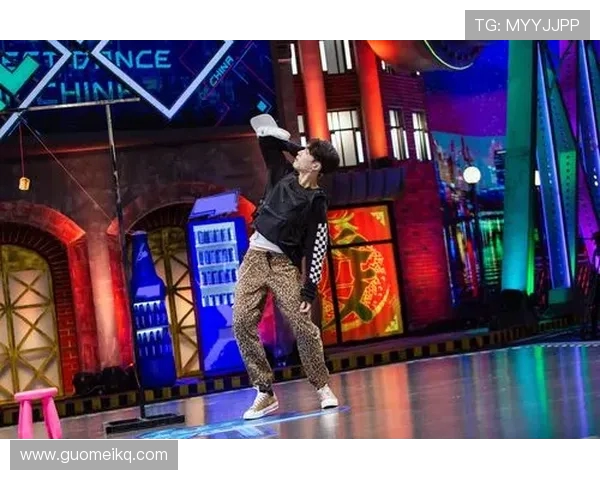 深入分析成都街舞队的包夹战术与技巧应用