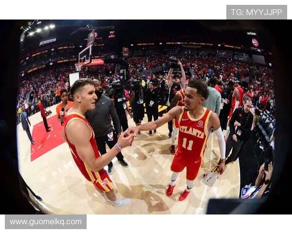 特雷杨重塑球队进攻体系展现领袖魅力引领年轻核心冲击季后赛 特雷杨重塑球队进攻体系展现领袖魅力引领年轻核心冲击季后赛