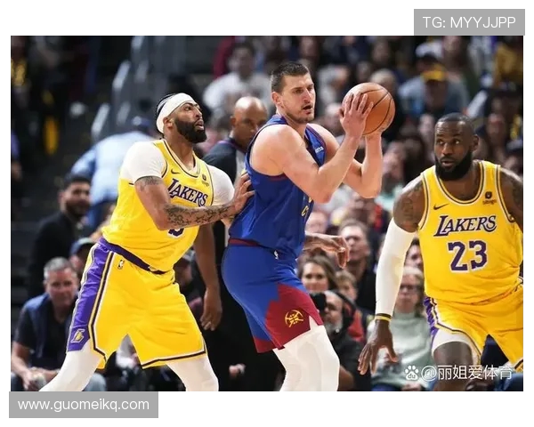 2008年NBA季后赛湖人对掘金精彩对决回顾与分析